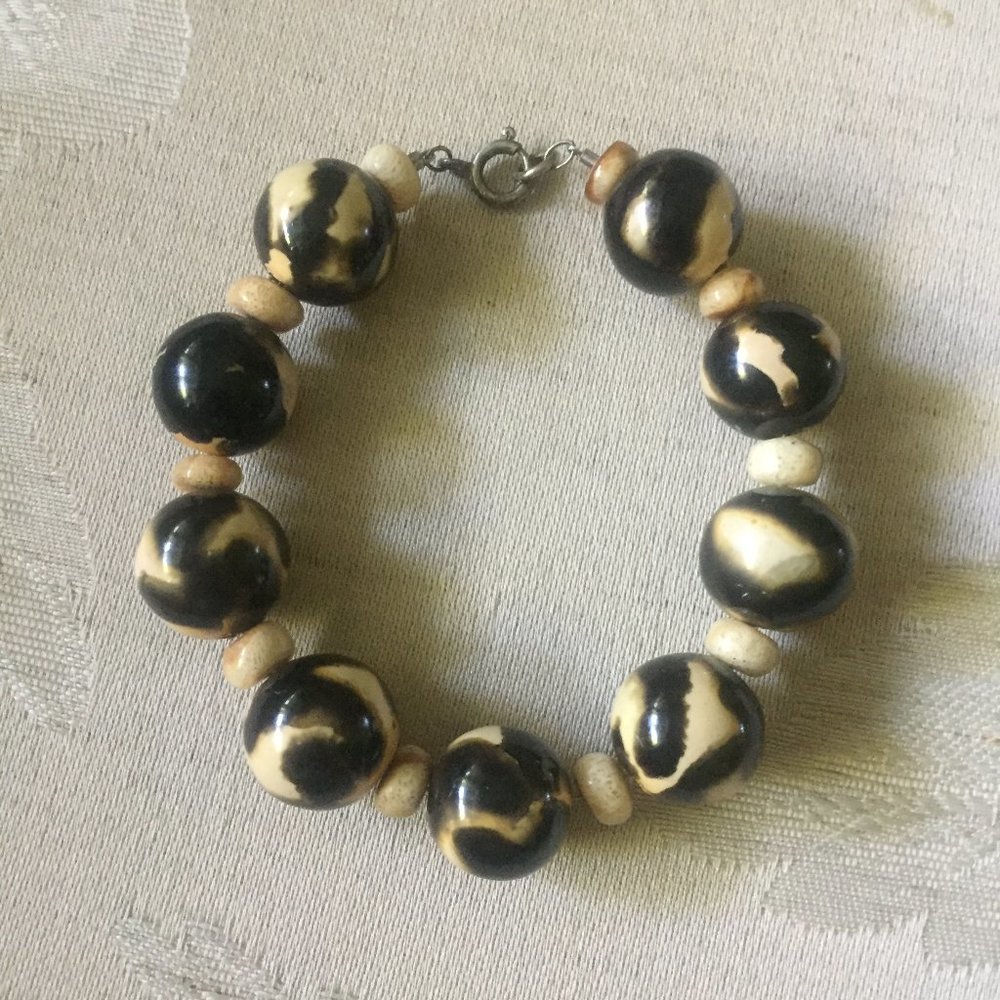 Chunky Wood Bead Bracelet